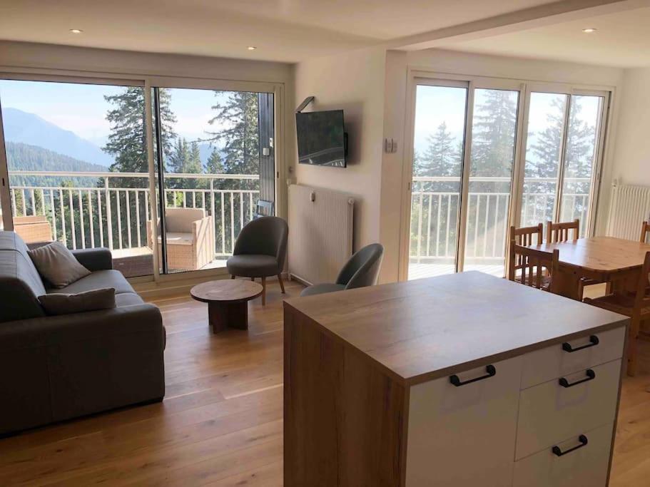3 Pieces, 6 Personnes Apartment ฌ็องรุส ภายนอก รูปภาพ